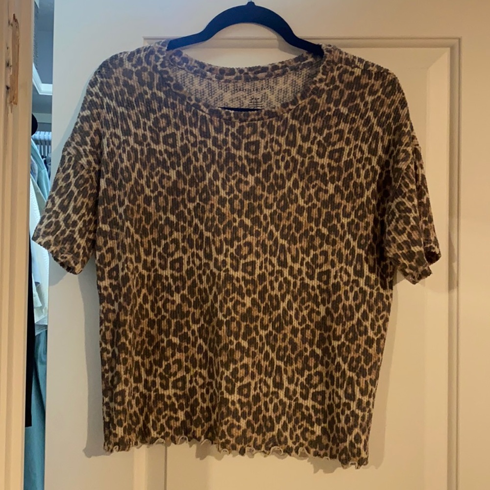 AE cropped tee